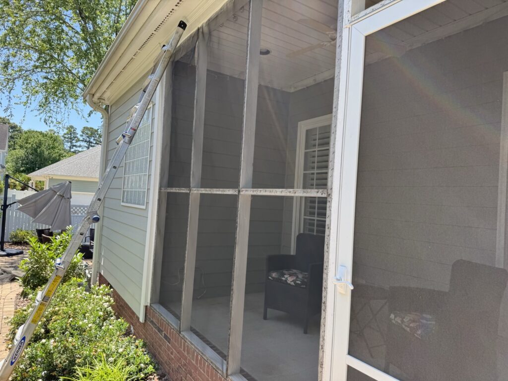 Window Screen project by Victor Handyman Pro